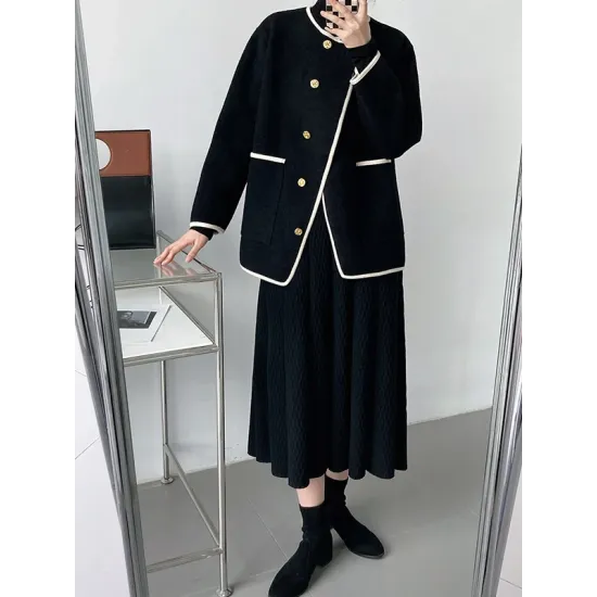 Asymmetric Buttoned Pockets Split-Joint Long Sleeves Loose Round-Neck Woolen Coat Asymmetric Buttoned Pockets Split-Joint Long Sleeves Loose Round-Neck Woolen Coat