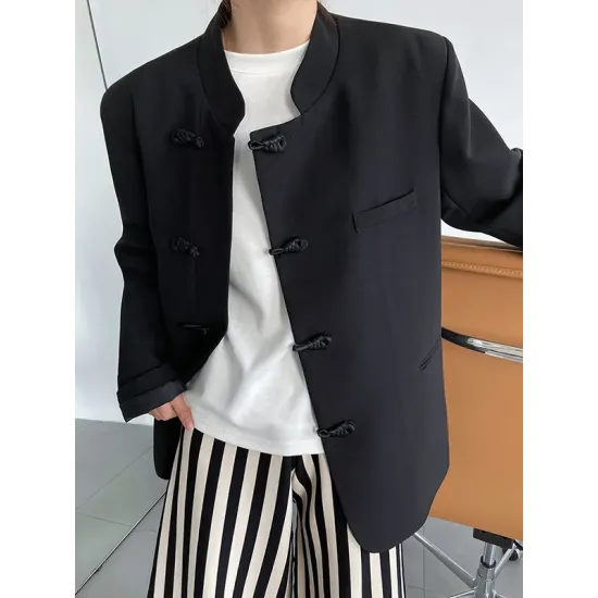 Vintage Loose Black White Buttoned Blazer Vintage Loose Black White Buttoned Blazer