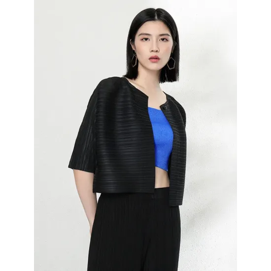Casual Loose Half Sleeves Pleated Solid Color Outerwear Casual Loose Half Sleeves Pleated Solid Color Outerwear