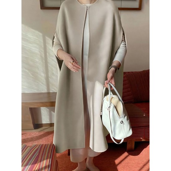 Simple Sleeveless Solid Color Round-Neck Cape Outerwear Simple Sleeveless Solid Color Round-Neck Cape Outerwear