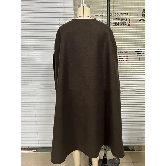 Simple Sleeveless Solid Color Round-Neck Cape Outerwear Simple Sleeveless Solid Color Round-Neck Cape Outerwear