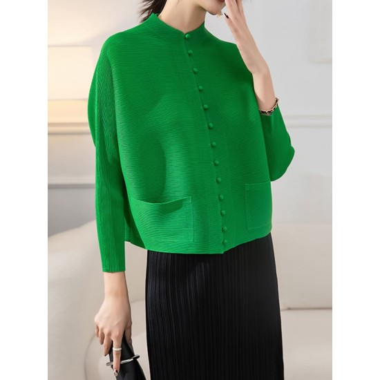 Buttoned Pleated Pockets Solid Color Long Sleeves Loose Round-Neck Outerwear Buttoned Pleated Pockets Solid Color Long Sleeves Loose Round-Neck Outerwear