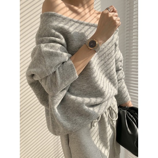 Casual Loose Long Sleeves Solid Color Off-The-Shoulder Sweater Tops Casual Loose Long Sleeves Solid Color Off-The-Shoulder Sweater Tops