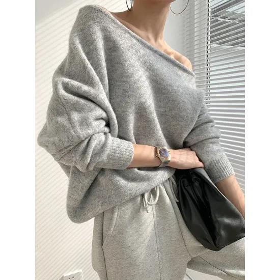 Casual Loose Long Sleeves Solid Color Off-The-Shoulder Sweater Tops Casual Loose Long Sleeves Solid Color Off-The-Shoulder Sweater Tops