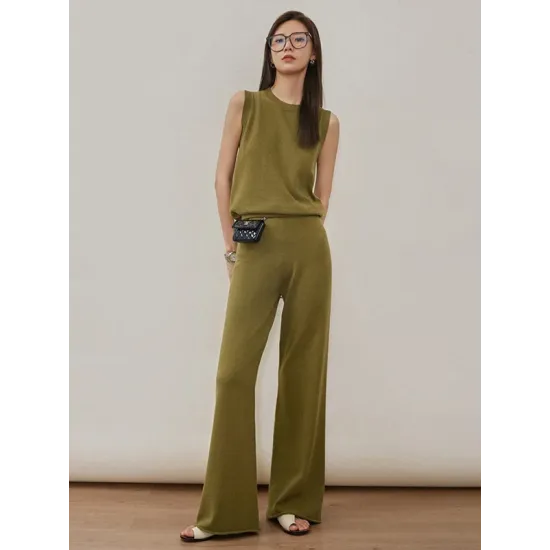 Urban Loose Solid Round-Neck Vest Top& V-Neck Sweater Tops& Wide Leg Pants Three-Piece Set Urban Loose Solid Round-Neck Vest Top& V-Neck Sweater Tops& Wide Leg Pants Three-Piece Set