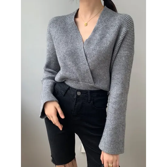 Asymmetric Solid Color Long Sleeves V-Neck Sweater Pullovers Knitwear Asymmetric Solid Color Long Sleeves V-Neck Sweater Pullovers Knitwear
