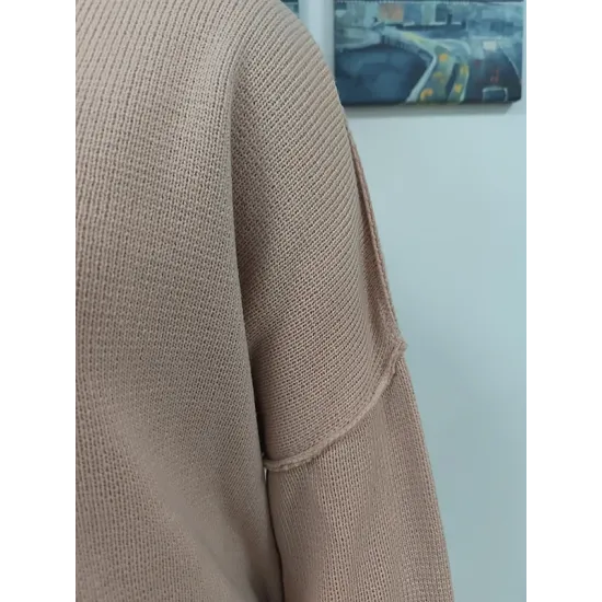 Casual Long Sleeves Loose Split-Side Solid Color Round-Neck Sweater Tops Casual Long Sleeves Loose Split-Side Solid Color Round-Neck Sweater Tops