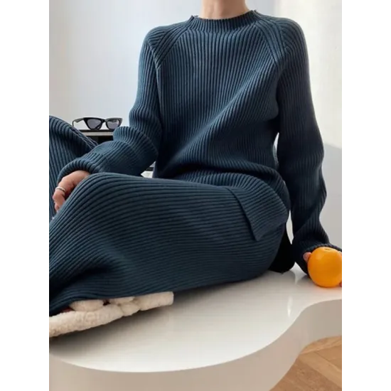 Urban Loose Solid Round-Neck Split-Side Sweater& Wide Leg Pants Suits Urban Loose Solid Round-Neck Split-Side Sweater& Wide Leg Pants Suits