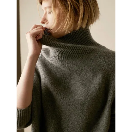Warm Knitting High-neck Sweater Warm Knitting High-neck Sweater