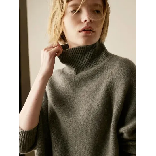 Warm Knitting High-neck Sweater Warm Knitting High-neck Sweater