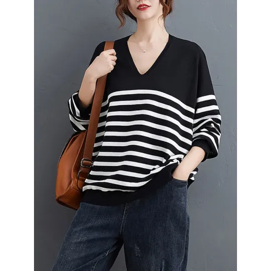 Artistic Retro Casual Loose Striped V-Neck Long Sleeves Knitted Sweater Artistic Retro Casual Loose Striped V-Neck Long Sleeves Knitted Sweater