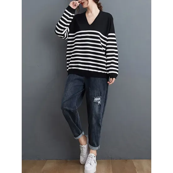 Artistic Retro Casual Loose Striped V-Neck Long Sleeves Knitted Sweater Artistic Retro Casual Loose Striped V-Neck Long Sleeves Knitted Sweater