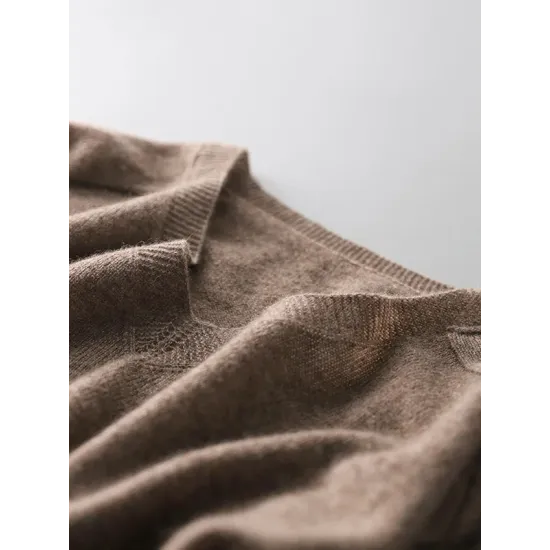 Urban Solid Color V-Neck Knitting Pullover Urban Solid Color V-Neck Knitting Pullover