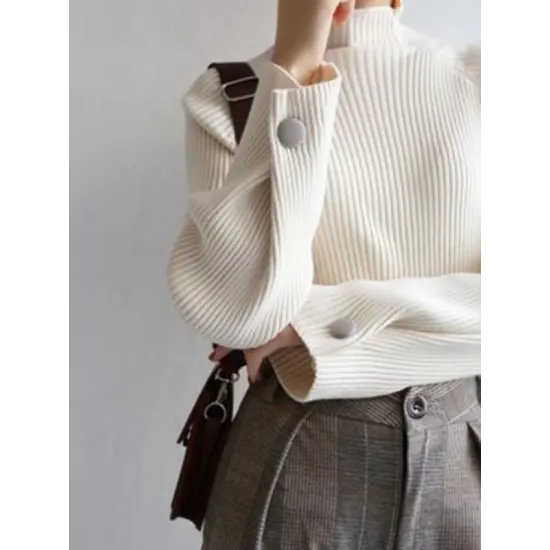 Simple Loose Solid Color High-Neck Sweater Simple Loose Solid Color High-Neck Sweater