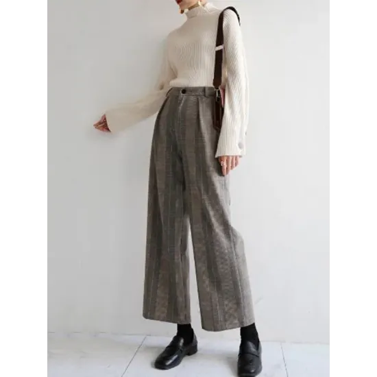 Simple Loose Solid Color High-Neck Sweater Simple Loose Solid Color High-Neck Sweater