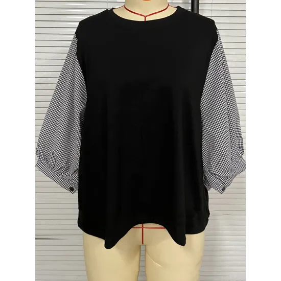 Split-Joint Half Sleeves Loose Round-Neck T-Shirts Split-Joint Half Sleeves Loose Round-Neck T-Shirts
