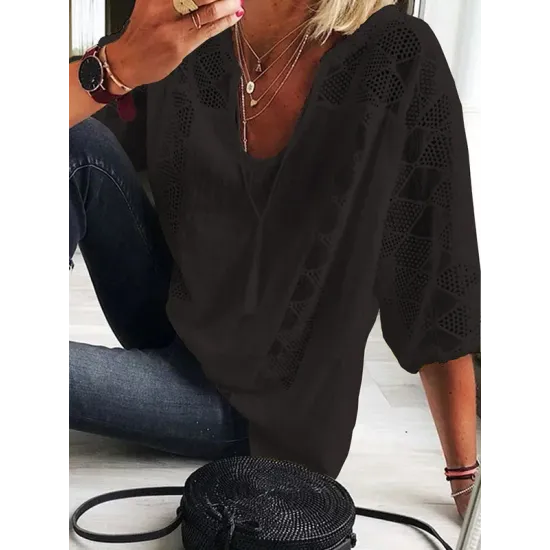 Simple Casual Hollow Lace Split-Joint U-Neck T-Shirt Top Simple Casual Hollow Lace Split-Joint U-Neck T-Shirt Top