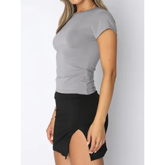 Solid Color Short Sleeves Skinny Round-Neck T-Shirts Solid Color Short Sleeves Skinny Round-Neck T-Shirts