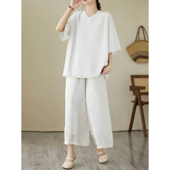 Solid Color Loose Short Sleeves V-Neck T-Shirts Solid Color Loose Short Sleeves V-Neck T-Shirts