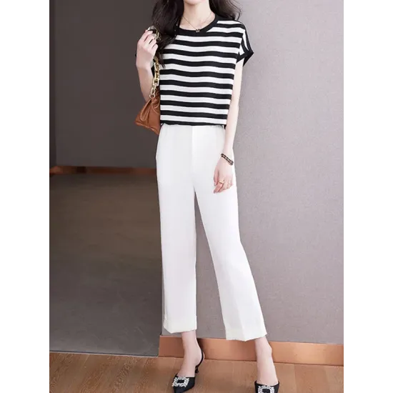 Contrast Color Striped Loose Plus Size Round-Neck T-Shirts Contrast Color Striped Loose Plus Size Round-Neck T-Shirts