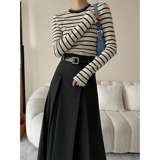 Contrast Color Striped Long Sleeves Skinny Round-Neck T-Shirts Tops Contrast Color Striped Long Sleeves Skinny Round-Neck T-Shirts Tops