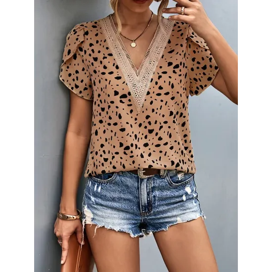 Printed Petal Sleeves Short Sleeves V-Neck T-Shirts Tops Printed Petal Sleeves Short Sleeves V-Neck T-Shirts Tops