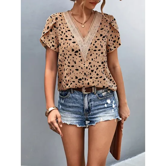 Printed Petal Sleeves Short Sleeves V-Neck T-Shirts Tops Printed Petal Sleeves Short Sleeves V-Neck T-Shirts Tops
