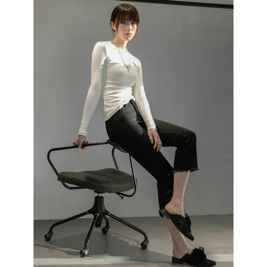 Simple Solid Color Round-Neck Long Sleeves T-Shirt Simple Solid Color Round-Neck Long Sleeves T-Shirt