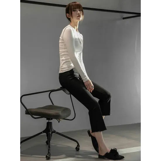 Simple Solid Color Round-Neck Long Sleeves T-Shirt Simple Solid Color Round-Neck Long Sleeves T-Shirt