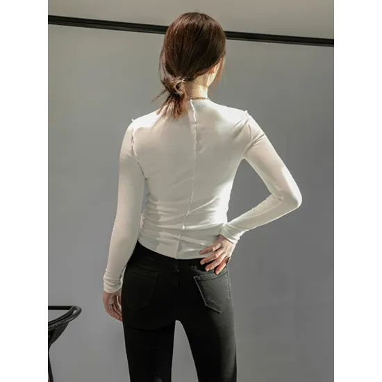 Simple Solid Color Round-Neck Long Sleeves T-Shirt Simple Solid Color Round-Neck Long Sleeves T-Shirt