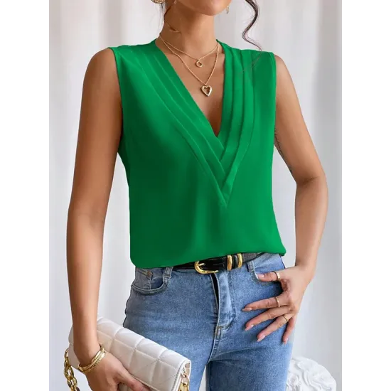 Layered Solid Color Loose Sleeveless V-Neck Vest Top Layered Solid Color Loose Sleeveless V-Neck Vest Top