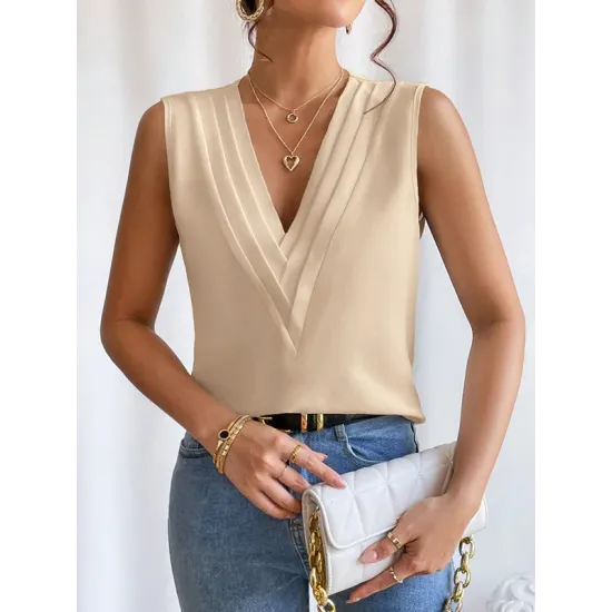 Layered Solid Color Loose Sleeveless V-Neck Vest Top Layered Solid Color Loose Sleeveless V-Neck Vest Top