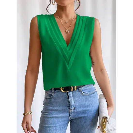 Layered Solid Color Loose Sleeveless V-Neck Vest Top Layered Solid Color Loose Sleeveless V-Neck Vest Top