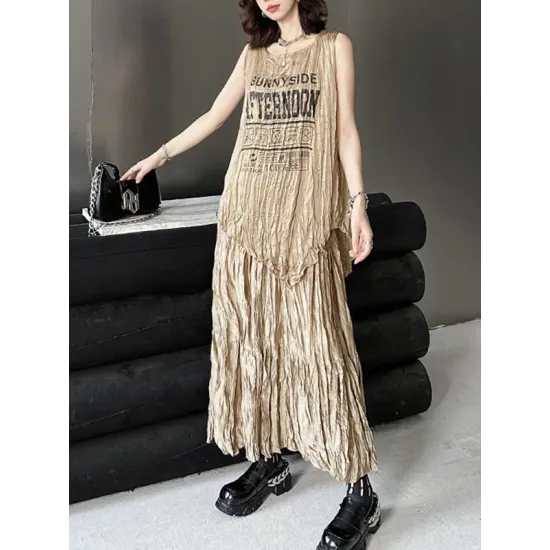 Asymmetric Letter Print Pleated Loose Sleeveless Round-Neck Vest Top Asymmetric Letter Print Pleated Loose Sleeveless Round-Neck Vest Top