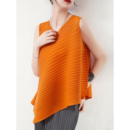 Simple Loose Sleeveless Pleated Asymmetric Solid Color Round-Neck Vest Top Simple Loose Sleeveless Pleated Asymmetric Solid Color Round-Neck Vest Top