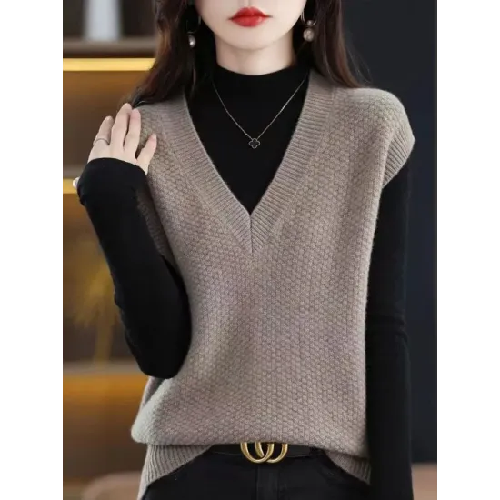 Casual Sleeveless Loose Solid Color V-Neck Vest Top Casual Sleeveless Loose Solid Color V-Neck Vest Top