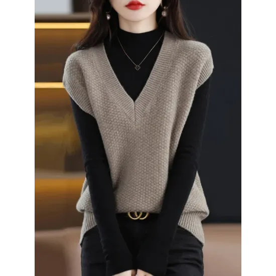 Casual Sleeveless Loose Solid Color V-Neck Vest Top Casual Sleeveless Loose Solid Color V-Neck Vest Top