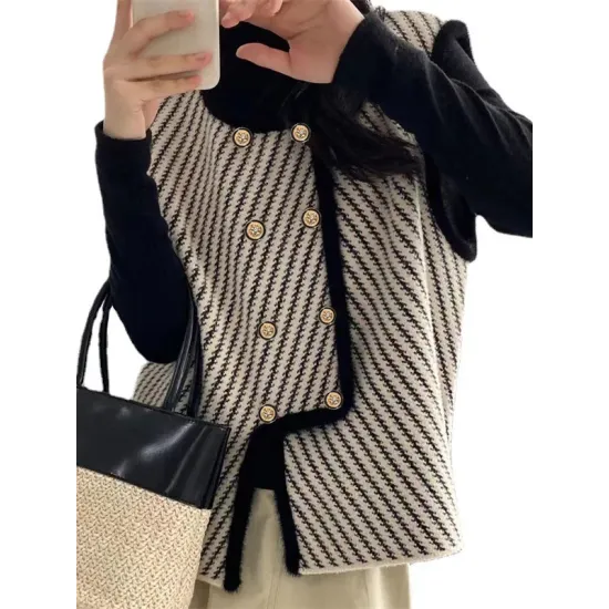 Original Creation Sleeveless Loose Buttoned Striped Round-Neck Vest Outerwear Original Creation Sleeveless Loose Buttoned Striped Round-Neck Vest Outerwear