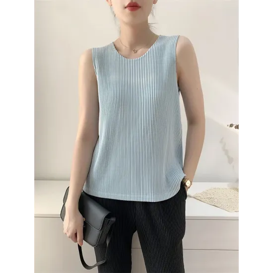 Casual Sleeveless Pleated Solid Color Round-Neck Vest Top Casual Sleeveless Pleated Solid Color Round-Neck Vest Top