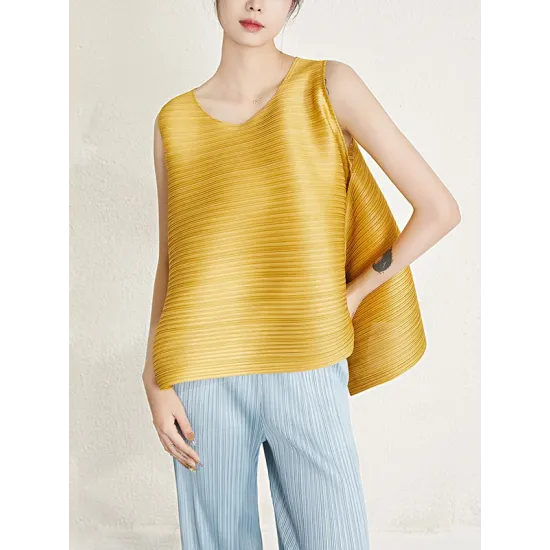 Cropped Sleeveless Pleated Round-Neck Vest Top Cropped Sleeveless Pleated Round-Neck Vest Top