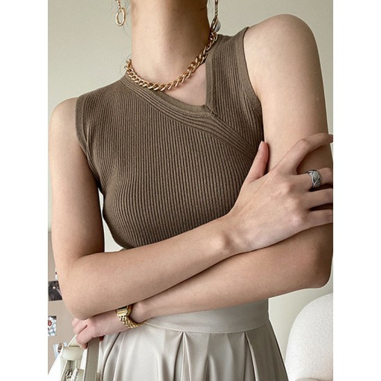 Asymmetric Solid Color Sleeveless V-Neck Vest Top Asymmetric Solid Color Sleeveless V-Neck Vest Top