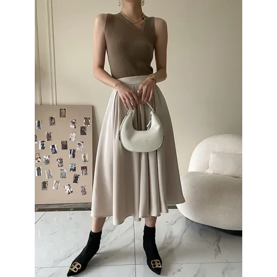 Asymmetric Solid Color Sleeveless V-Neck Vest Top Asymmetric Solid Color Sleeveless V-Neck Vest Top