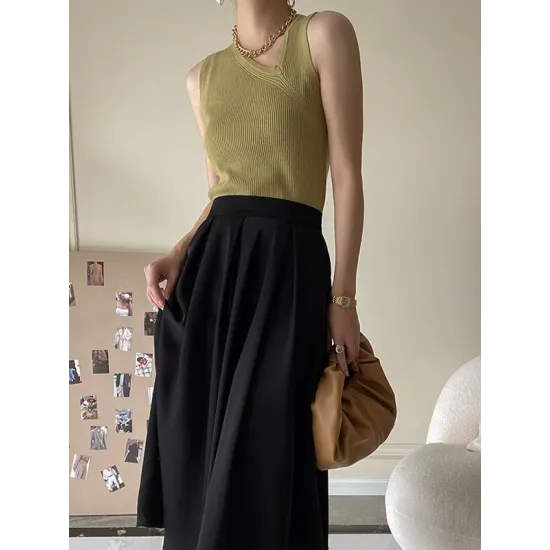 Asymmetric Solid Color Sleeveless V-Neck Vest Top Asymmetric Solid Color Sleeveless V-Neck Vest Top