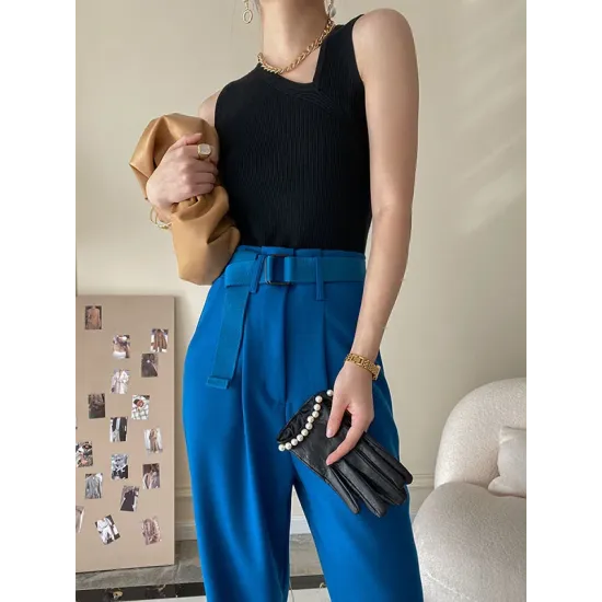 Asymmetric Solid Color Sleeveless V-Neck Vest Top Asymmetric Solid Color Sleeveless V-Neck Vest Top
