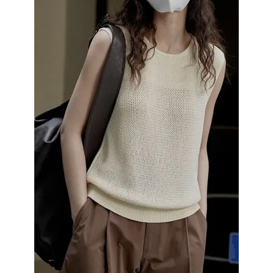 Hollow Solid Color Loose Sleeveless Round-neck Vest Top Hollow Solid Color Loose Sleeveless Round-neck Vest Top