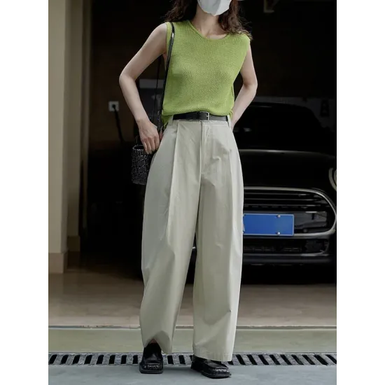 Hollow Solid Color Loose Sleeveless Round-neck Vest Top Hollow Solid Color Loose Sleeveless Round-neck Vest Top