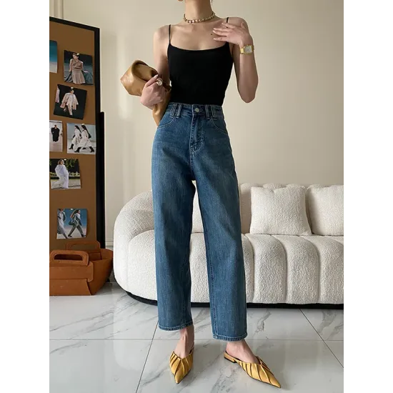 Adjustable Solid Color Skinny Spaghetti-Neck Vest Top Adjustable Solid Color Skinny Spaghetti-Neck Vest Top