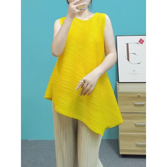Pleated Solid Color Irregular Clipping Loose Round-Neck Vest Top Pleated Solid Color Irregular Clipping Loose Round-Neck Vest Top