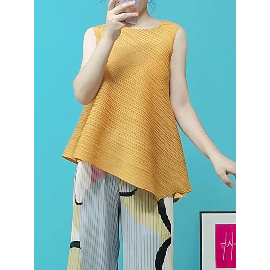 Pleated Solid Color Irregular Clipping Loose Round-Neck Vest Top Pleated Solid Color Irregular Clipping Loose Round-Neck Vest Top