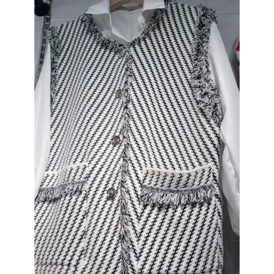 Buttoned Fringed Pockets Striped Loose Sleeveless V-Neck Vest Outerwear Buttoned Fringed Pockets Striped Loose Sleeveless V-Neck Vest Outerwear